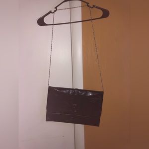 Ute black side purse